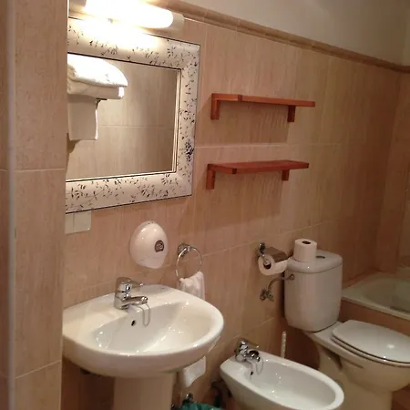 Aldea Del Puente Appartement Onís